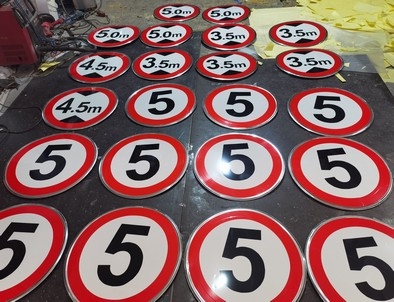 九江九江限速交通标牌厂家