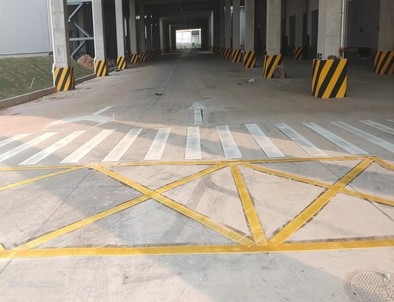 九江九江厂区道路标线施工